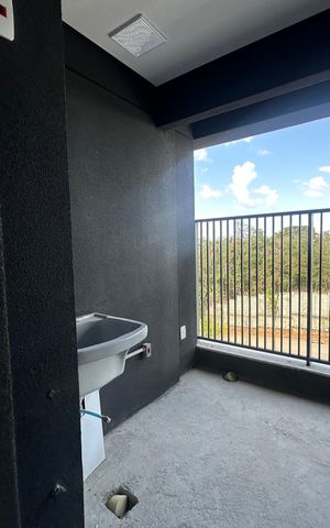 Apartamento à venda com 142m², 2 quartos e 3 vagas Apartamento à venda com 142m², 2 quartos e 3 vagasÁrea de Serviço