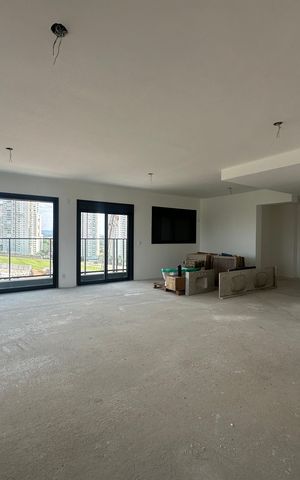 Apartamento à venda com 142m², 2 quartos e 3 vagas Apartamento à venda com 142m², 2 quartos e 3 vagasSala
