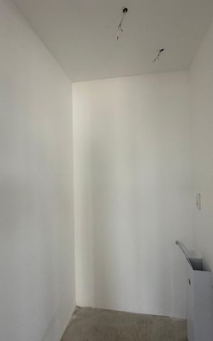 Apartamento à venda com 142m², 2 quartos e 3 vagas Apartamento à venda com 142m², 2 quartos e 3 vagasLavabo