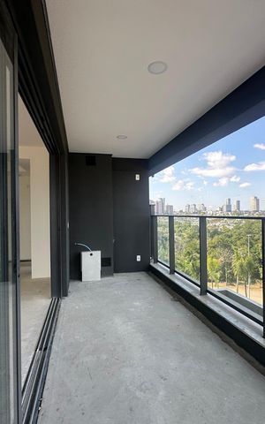 Apartamento à venda com 142m², 2 quartos e 3 vagas Apartamento à venda com 142m², 2 quartos e 3 vagasVaranda da Sala