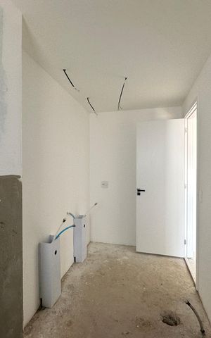 Apartamento à venda com 142m², 2 quartos e 3 vagas Apartamento à venda com 142m², 2 quartos e 3 vagasBanheiro da Suíte 2