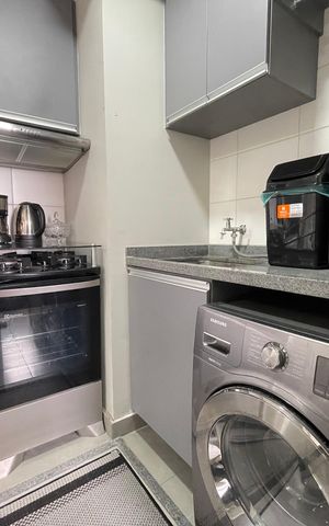 Apartamento à venda com 34m², 2 quartos e sem vaga Apartamento à venda com 34m², 2 quartos e sem vagaCozinha e Área de Serviço