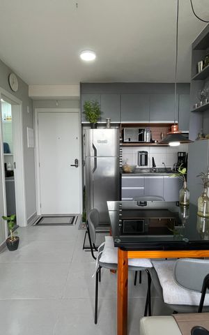 Apartamento à venda com 34m², 2 quartos e sem vaga Apartamento à venda com 34m², 2 quartos e sem vagaSala