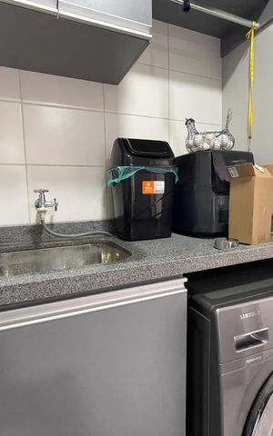 Apartamento à venda com 34m², 2 quartos e sem vaga Apartamento à venda com 34m², 2 quartos e sem vagaCozinha e Área de Serviço