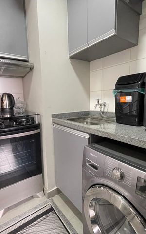 Apartamento à venda com 34m², 2 quartos e sem vaga Apartamento à venda com 34m², 2 quartos e sem vagaCozinha e Área de Serviço