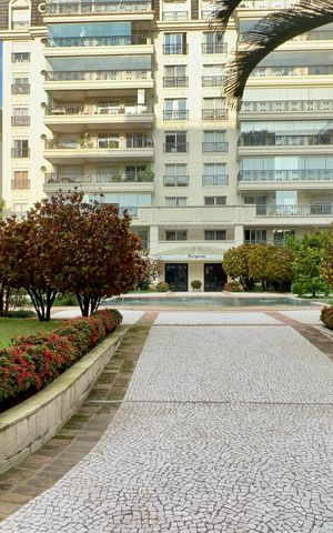 Apartamento para alugar com 224m², 3 quartos e 4 vagas Apartamento para alugar com 224m², 3 quartos e 4 vagasÁrea comum