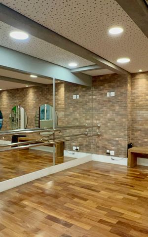 Apartamento para alugar com 224m², 3 quartos e 4 vagas Apartamento para alugar com 224m², 3 quartos e 4 vagasSala de Dança