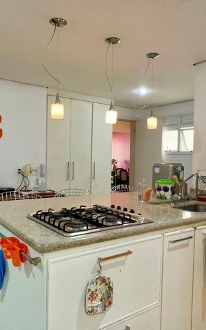Apartamento para alugar com 224m², 3 quartos e 4 vagas Apartamento para alugar com 224m², 3 quartos e 4 vagasCozinha