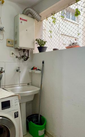 Apartamento para alugar com 224m², 3 quartos e 4 vagas Apartamento para alugar com 224m², 3 quartos e 4 vagasÁrea de Serviço