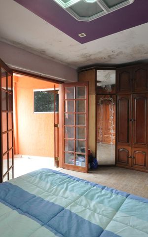 Casa à venda com 250m², 2 quartos e 2 vagasQuarto Suíte