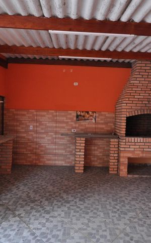 Casa à venda com 250m², 2 quartos e 2 vagasChurrasqueira