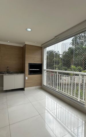 Apartamento para alugar com 132m², 3 quartos e 2 vagas Apartamento para alugar com 132m², 3 quartos e 2 vagasVaranda da Sala