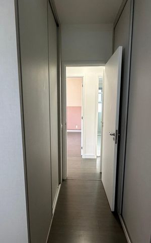 Apartamento para alugar com 132m², 3 quartos e 2 vagas Apartamento para alugar com 132m², 3 quartos e 2 vagasCloset da suíte