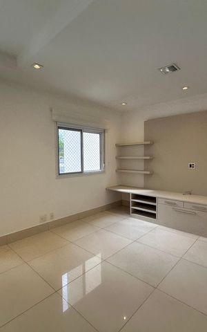 Apartamento para alugar com 132m², 3 quartos e 2 vagas Apartamento para alugar com 132m², 3 quartos e 2 vagasSala