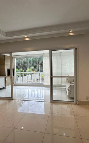 Apartamento para alugar com 132m², 3 quartos e 2 vagas Apartamento para alugar com 132m², 3 quartos e 2 vagasSala