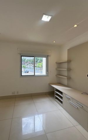 Apartamento para alugar com 132m², 3 quartos e 2 vagas Apartamento para alugar com 132m², 3 quartos e 2 vagasSala