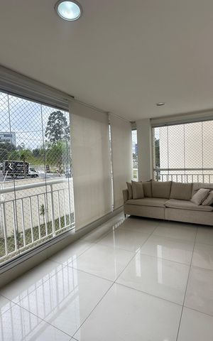 Apartamento para alugar com 132m², 3 quartos e 2 vagas Apartamento para alugar com 132m², 3 quartos e 2 vagasVaranda da Sala