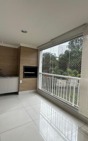 Apartamento para alugar com 132m², 3 quartos e 2 vagas Apartamento para alugar com 132m², 3 quartos e 2 vagasVaranda da Sala