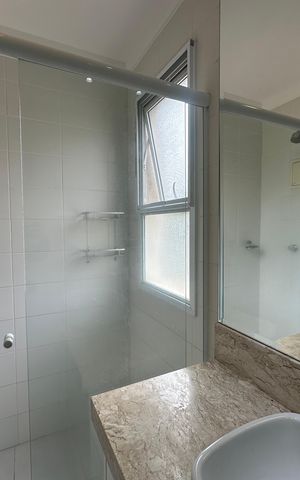 Apartamento para alugar com 132m², 3 quartos e 2 vagas Apartamento para alugar com 132m², 3 quartos e 2 vagasBanheiro da Suíte