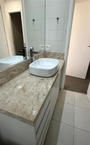 Apartamento para alugar com 132m², 3 quartos e 2 vagas Apartamento para alugar com 132m², 3 quartos e 2 vagasBanheiro Social