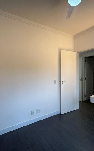 Apartamento para alugar com 132m², 3 quartos e 2 vagas Apartamento para alugar com 132m², 3 quartos e 2 vagasQuarto 1