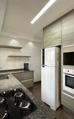 Apartamento para alugar com 132m², 3 quartos e 2 vagas Apartamento para alugar com 132m², 3 quartos e 2 vagasCozinha