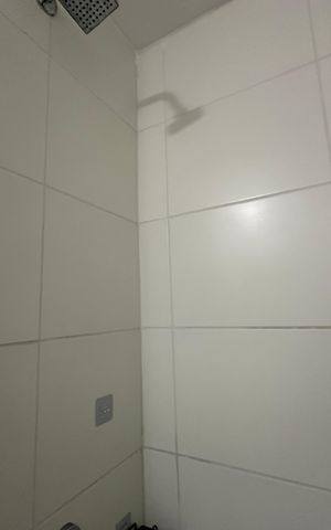 Apartamento para alugar com 58m², 2 quartos e 1 vaga Apartamento para alugar com 58m², 2 quartos e 1 vagaBanheiro da Suíte