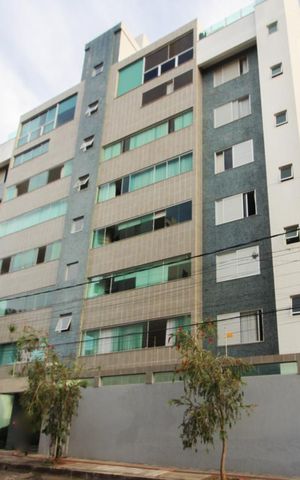 Apartamento à venda com 156m², 4 quartos e 3 vagasFachada