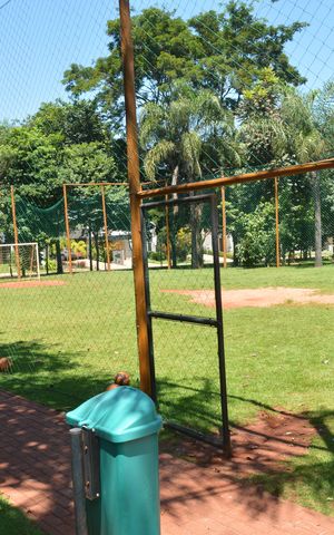 Casa de condomínio para alugar com 290m², 4 quartos e 4 vagasQuadra Esportiva
