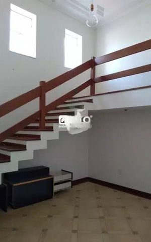 Casa à venda com 241m², 4 quartos e 2 vagas Casa à venda com 241m², 4 quartos e 2 vagasFoto 06