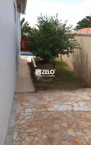 Casa à venda com 241m², 4 quartos e 2 vagas Casa à venda com 241m², 4 quartos e 2 vagasFoto 24