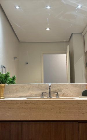 Apartamento à venda com 125m², 3 quartos e 1 vaga Apartamento à venda com 125m², 3 quartos e 1 vagaBanheiro