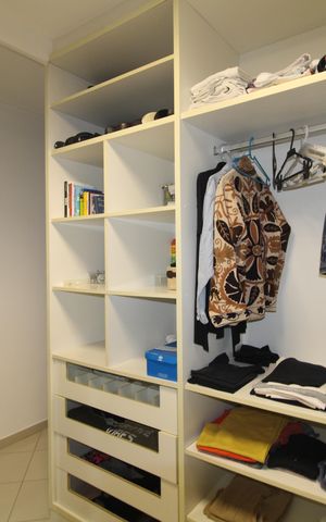 Casa à venda com 320m², 3 quartos e 4 vagasQuarto 3 - Closet