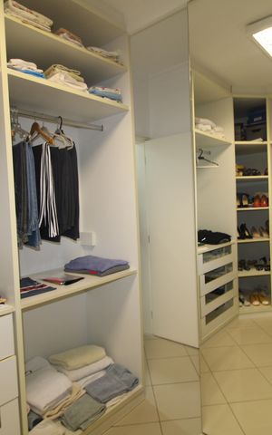 Casa à venda com 320m², 3 quartos e 4 vagasQuarto 3 - Closet