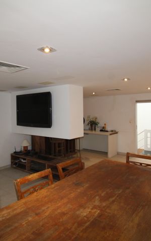 Casa à venda com 320m², 3 quartos e 4 vagasQuarto 4