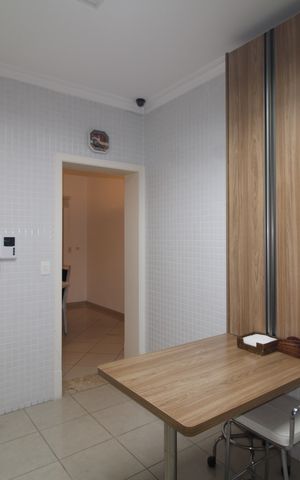 Casa à venda com 320m², 3 quartos e 4 vagasCozinha