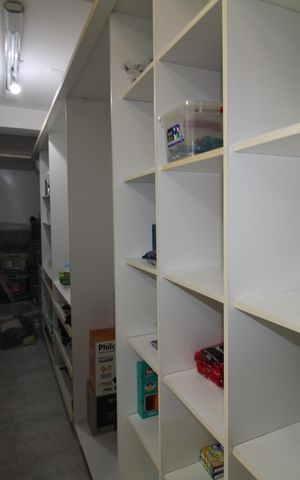 Casa à venda com 320m², 3 quartos e 4 vagasÁrea de Serviço - Quarto