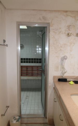 Casa à venda com 320m², 3 quartos e 4 vagasQuarto 4 - Banheiro