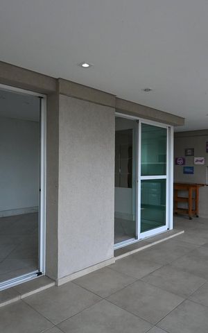 Apartamento à venda com 220m², 3 quartos e 4 vagasVaranda