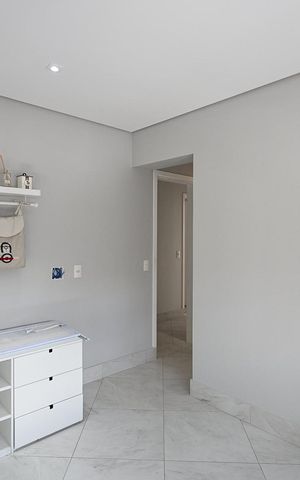 Apartamento à venda com 220m², 3 quartos e 4 vagasSuíte 1
