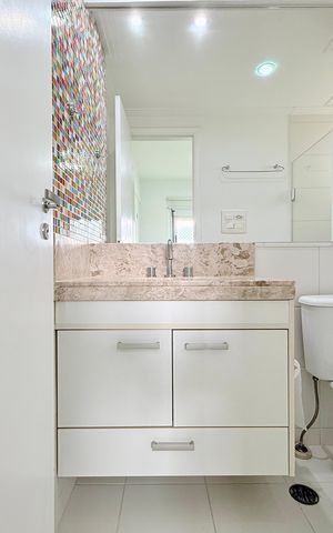 Apartamento para alugar com 100m², 2 quartos e 3 vagasBanheiro Suíte 1