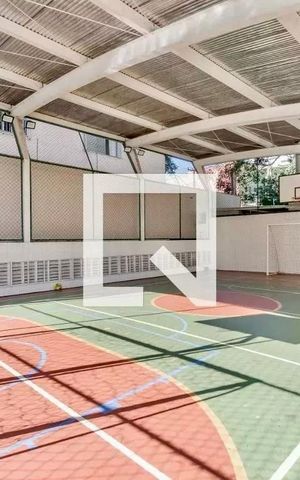 Apartamento para alugar com 100m², 2 quartos e 3 vagasQuadra