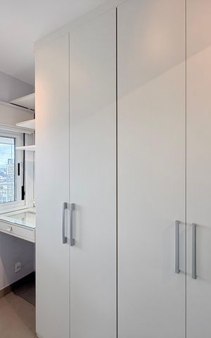 Apartamento à venda com 100m², 2 quartos e 3 vagas Apartamento à venda com 100m², 2 quartos e 3 vagasCloset Suíte 2