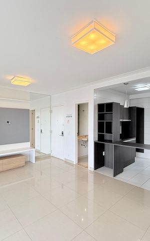 Apartamento à venda com 100m², 2 quartos e 3 vagas Apartamento à venda com 100m², 2 quartos e 3 vagasSala