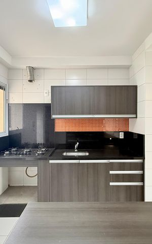 Apartamento para alugar com 100m², 2 quartos e 3 vagasCozinha 