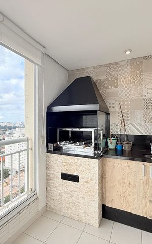 Apartamento para alugar com 100m², 2 quartos e 3 vagasVaranda