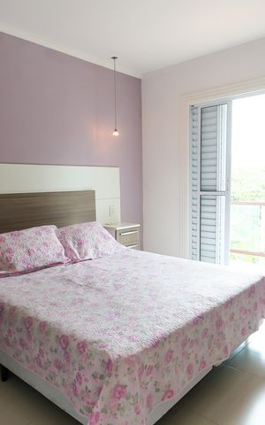 Casa à venda com 320m², 3 quartos e 4 vagas Casa à venda com 320m², 3 quartos e 4 vagassuíte