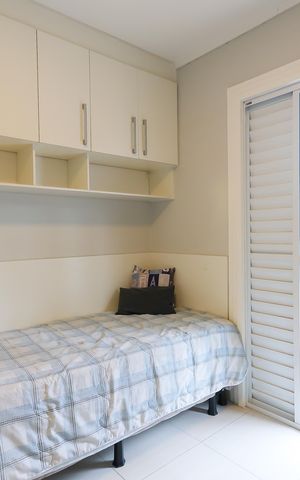 Casa à venda com 320m², 3 quartos e 4 vagas Casa à venda com 320m², 3 quartos e 4 vagasquarto 1