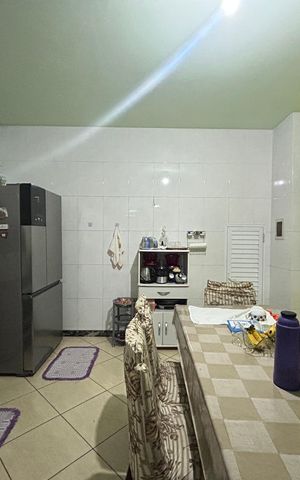Casa à venda com 250m², 2 quartos e 3 vagas