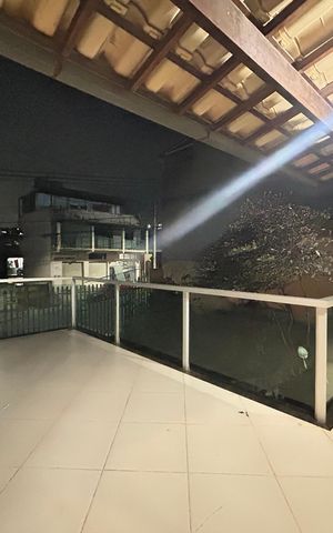 Casa à venda com 250m², 2 quartos e 3 vagas